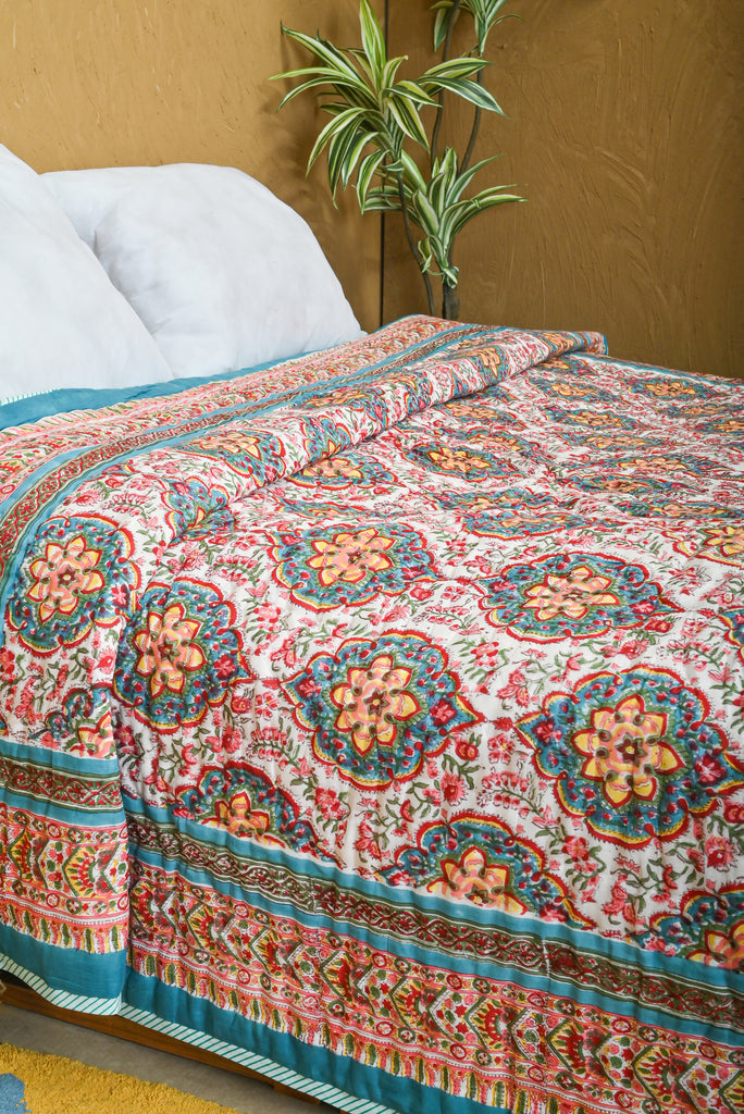 White & Teal Block Print Reversible Cotton Quilt - Timeless Sophistication for Your Bedroom