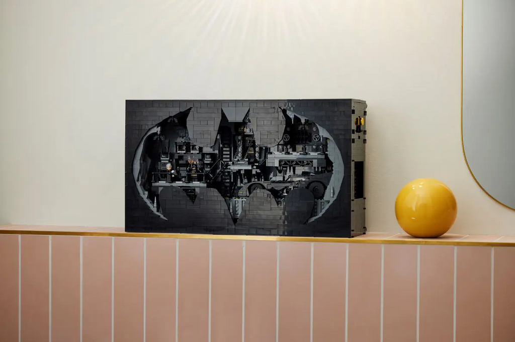 Batcave™ –  Shadow Box