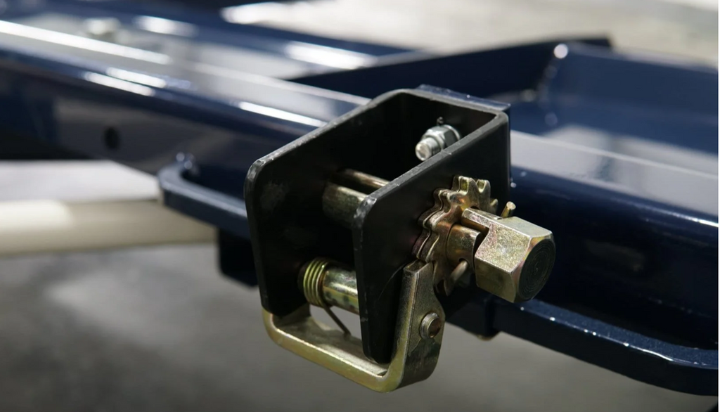 Dolly with Surge Brakes