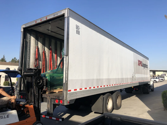 Dolly with Surge Brakes