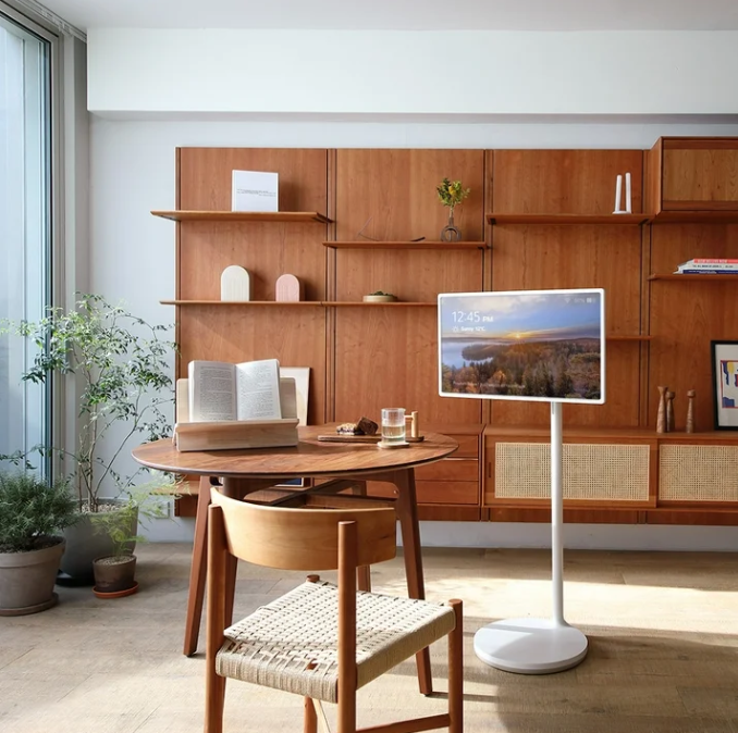 StanbyME LED Full HD Touch Screen Smart TV