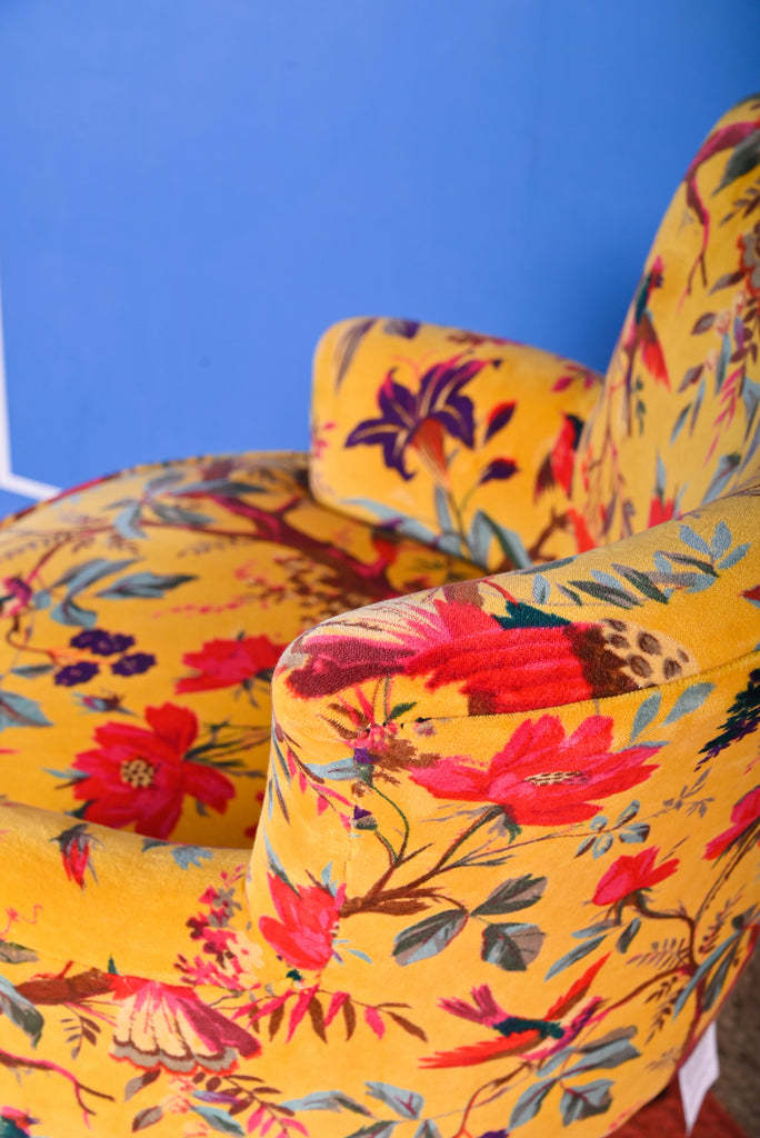 "Stunning Yellow Bird of Paradise Printed Cotton Velvet Compact Armchair: Perfect Blend of Style and Comfort
