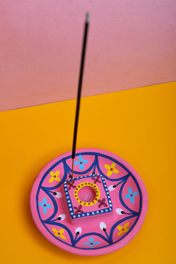 Hand Painted Pink Rangoli Clay Ash Catcher | Birch&Yarn