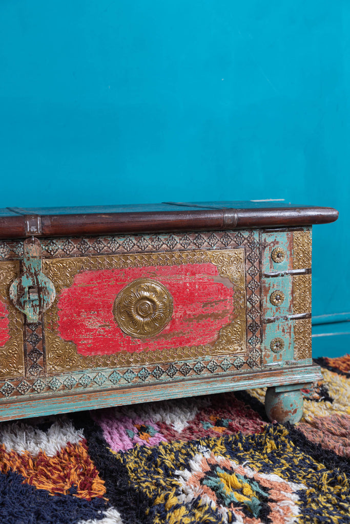 Reclaimed Wooden Pinky Trunk with Brass Trim