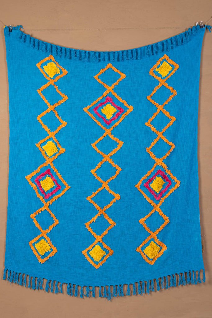 Omar Cotton Tufted Throw with Light Blue Base