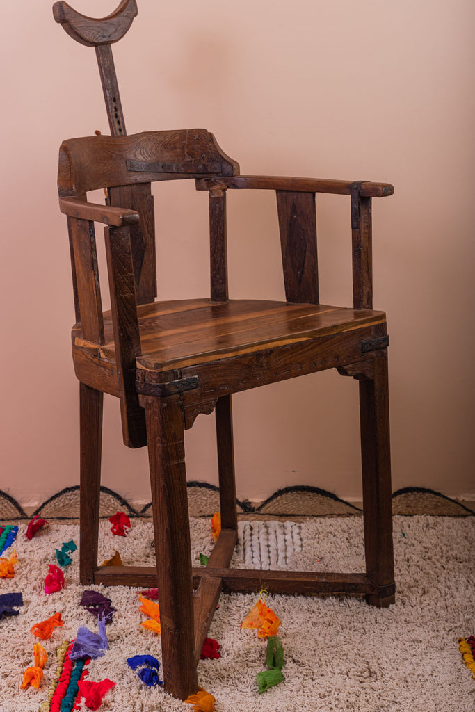 Vintage Wooden Arm-Barber Chair