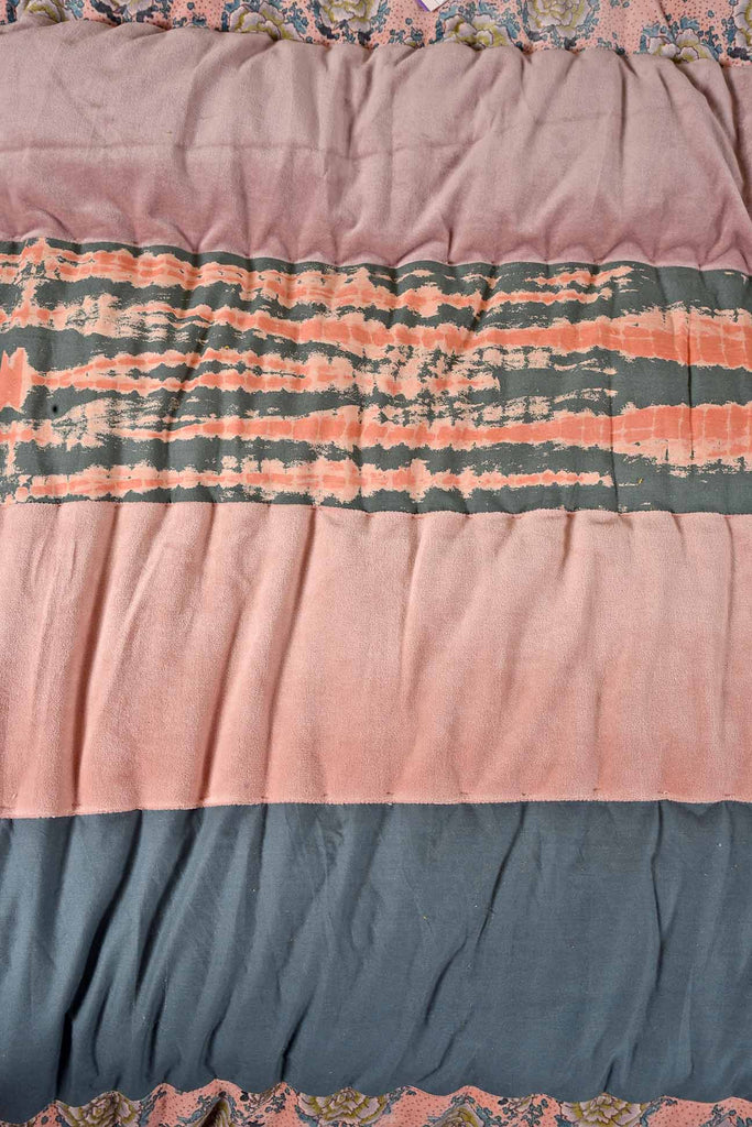 Baby Pink Floral Patch Cotton Velvet Quilt